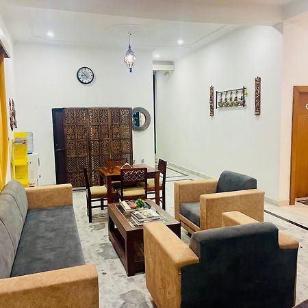 La Curcuma Luxury Homestay Khajurāho Eksteriør bilde